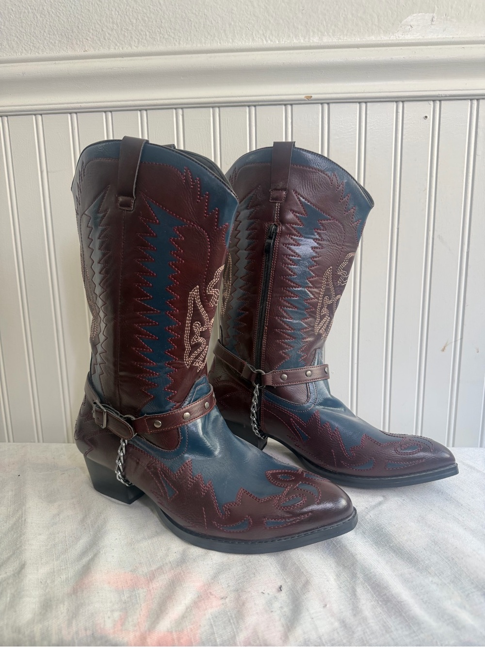 Women’s Two-Tone Blue & Brown Western Heeled Boots